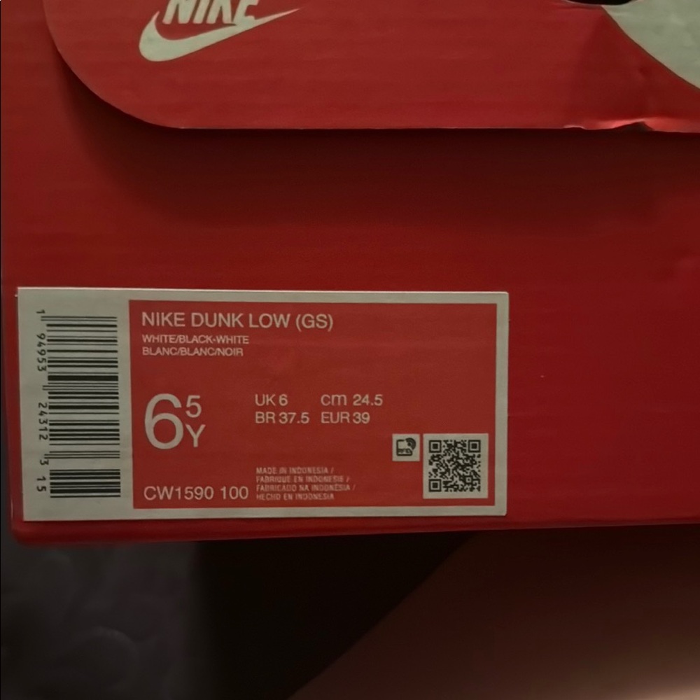 Nike Dunk Low Kids Sneakers - White/Black